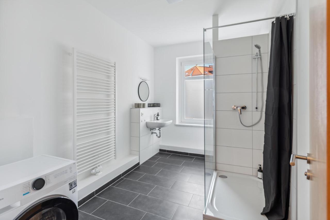 Salihomes/Max Apartment/5Pax/Modern Eingerichtet/Voll Ausgestattet Kueche Markranstädt 外观 照片