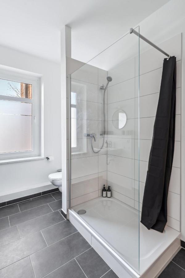 Salihomes/Max Apartment/5Pax/Modern Eingerichtet/Voll Ausgestattet Kueche Markranstädt 外观 照片